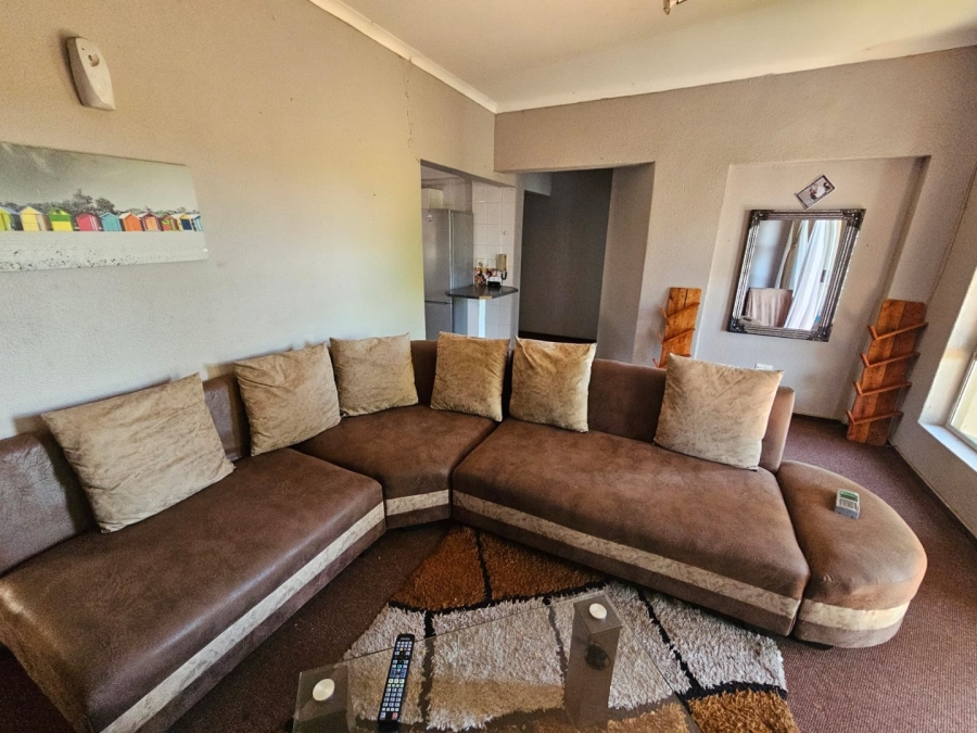 2 Bedroom Property for Sale in Vaalpark Free State